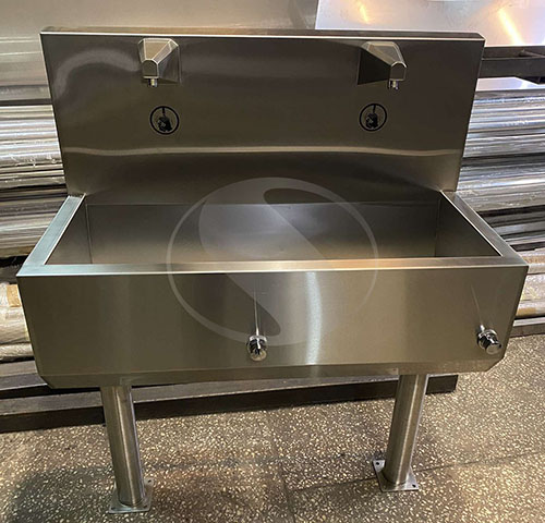 Умывальник напольный с клапаном Умывальник напольный с клапаном на две секции